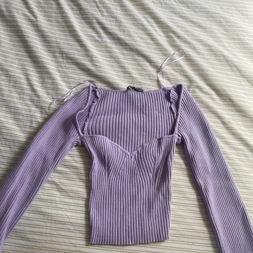 Urban Outfitters Long sleeve sweater